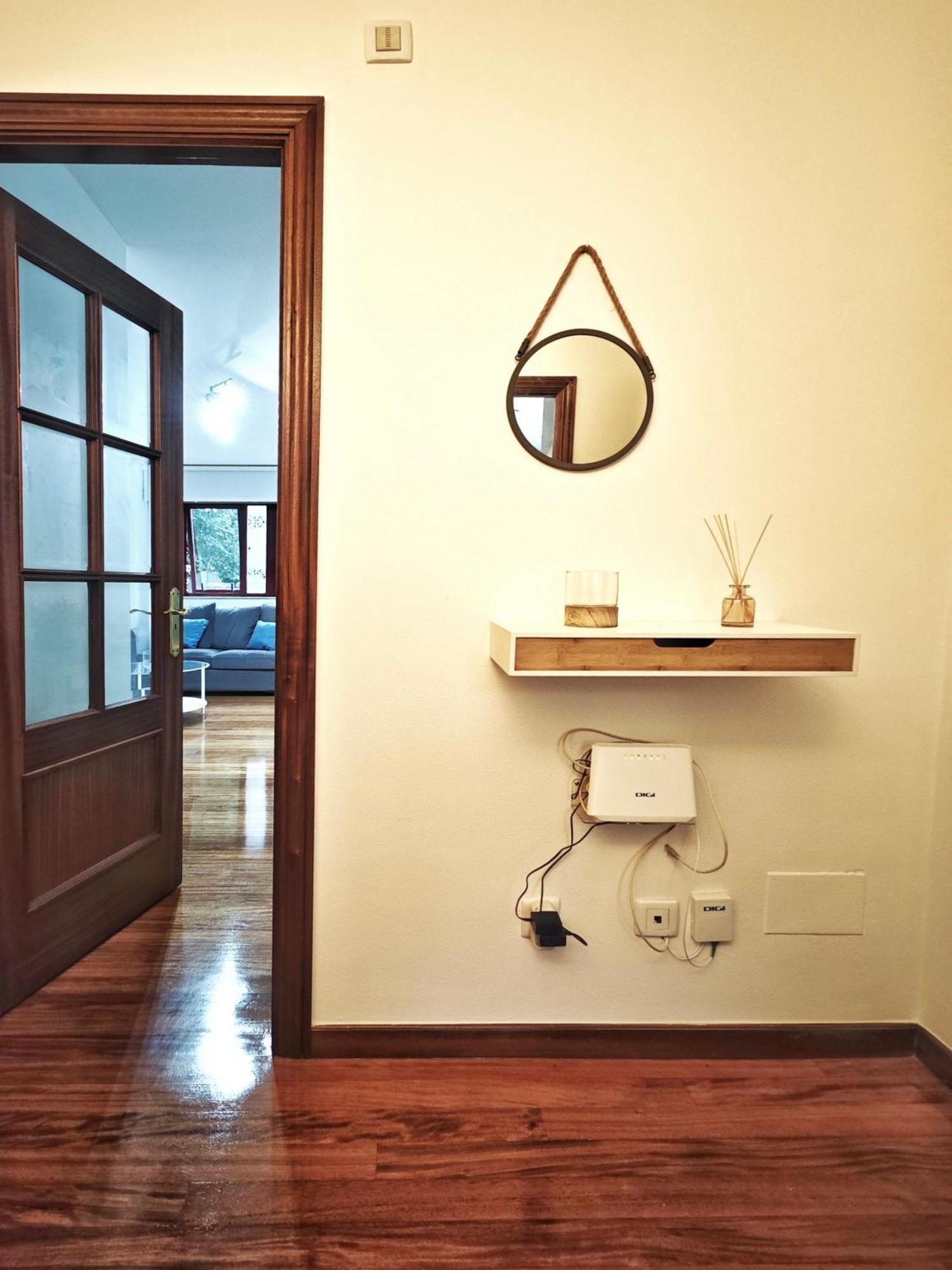 Apartamento Piso Centrico Santiago De Compostela Con Amplia Terraza Exterior foto